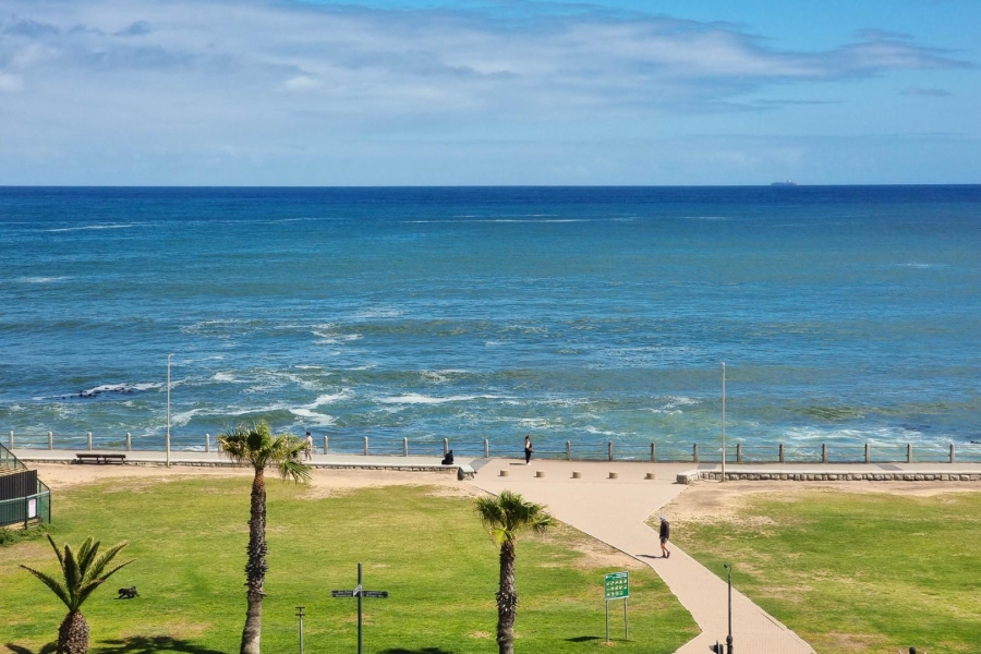 1 Bedroom Property for Sale in Three Anchor Bay Western Cape